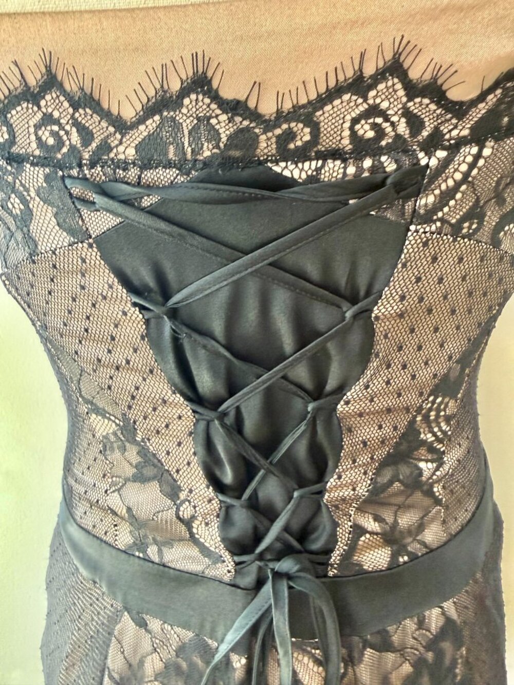 Bebe Black Lace Overlay of Satin Nude dress w/ Adjustable Straps & Waist - S - Picture 6 of 8